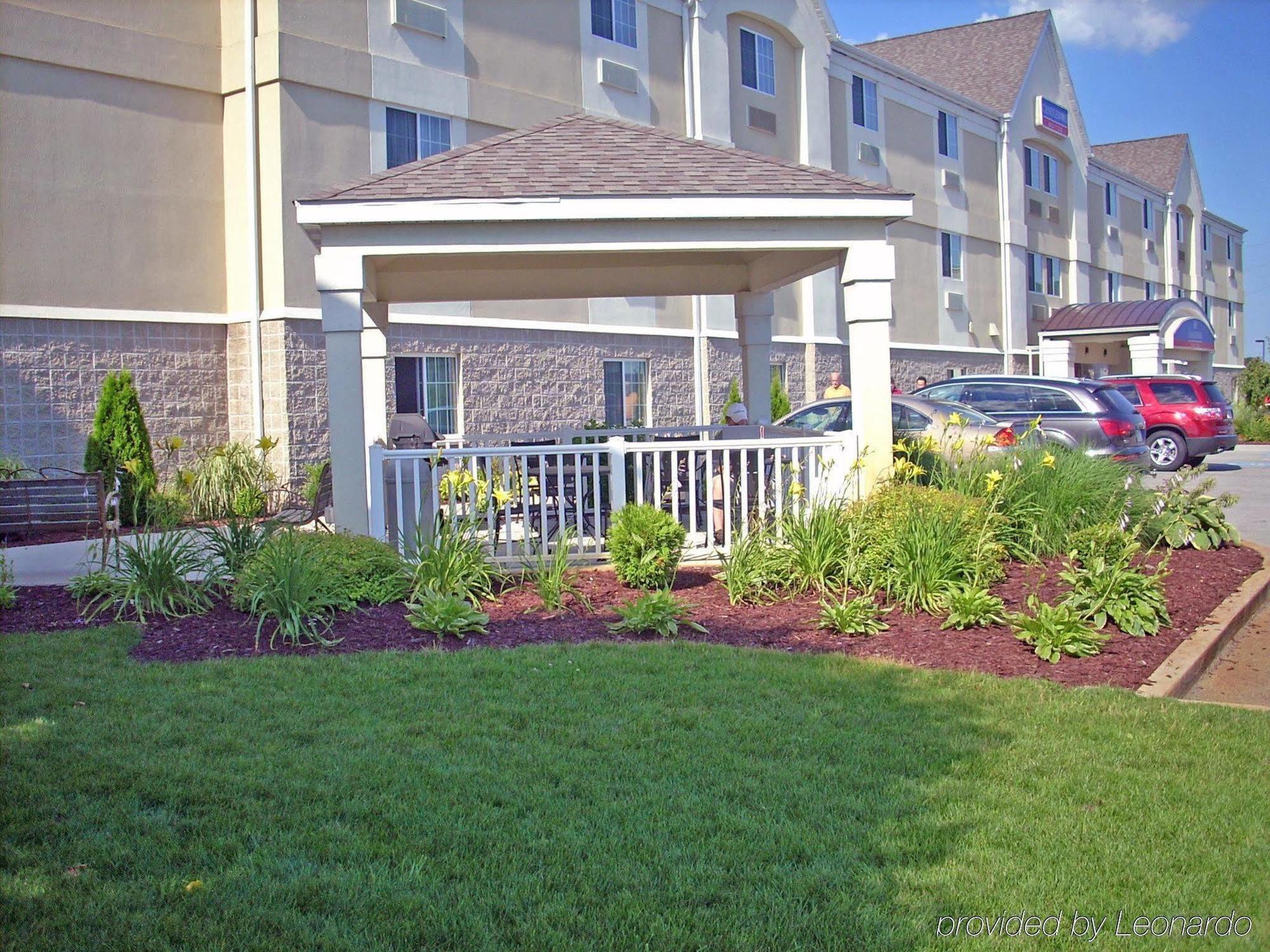 Candlewood Suites Elkhart By Ihg Eksteriør bilde